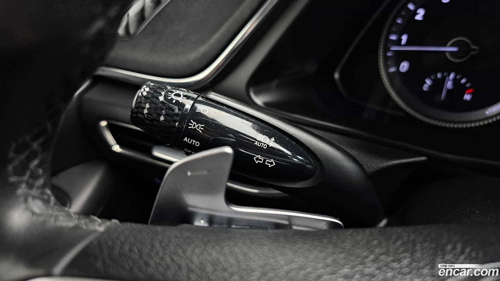 Sonata Hyundai 2019.10-OPTION-024