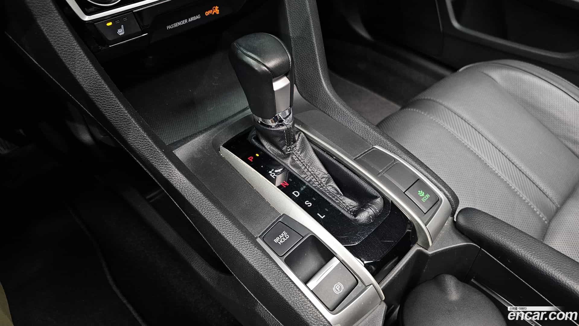 Civic Honda 2017.11-INNER-009