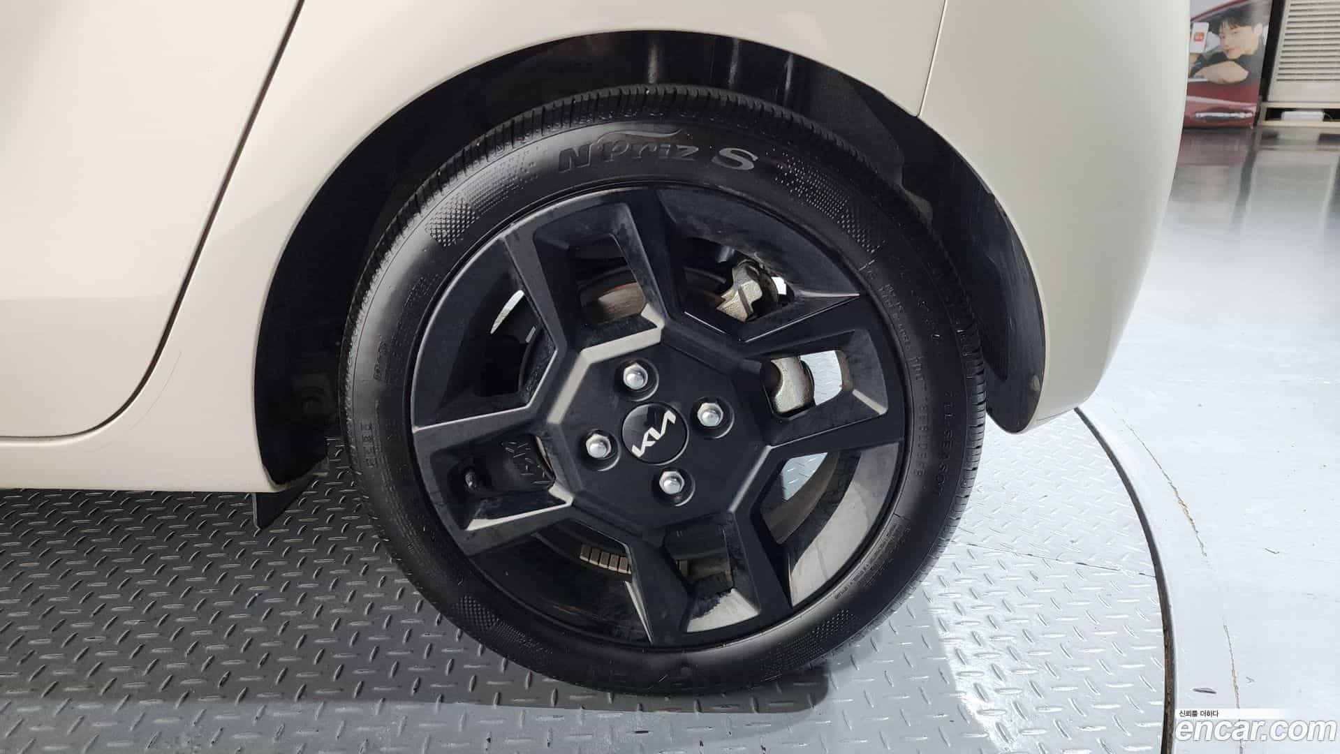RAY Kia 2024.10-OUTER-031