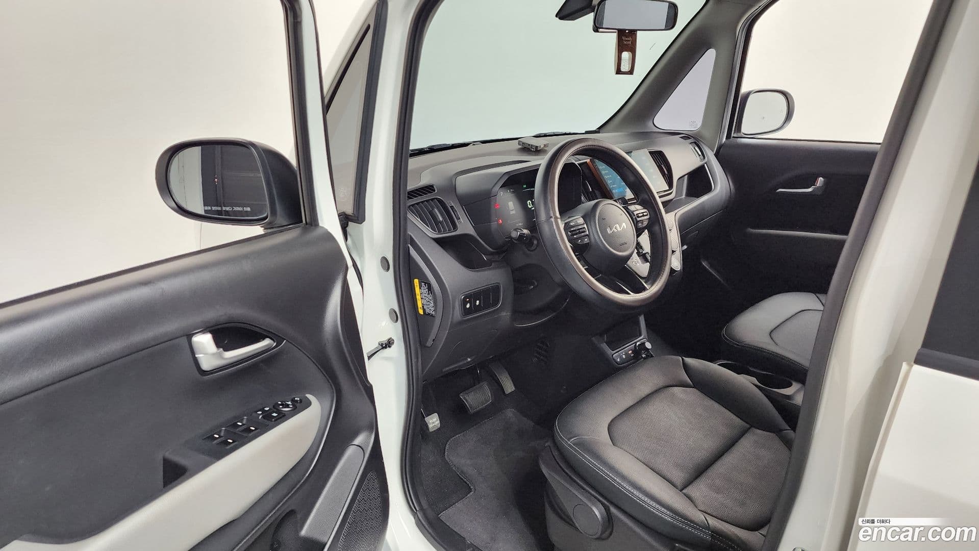 Main__Slider__Photo:RAY Kia 2023.9-9