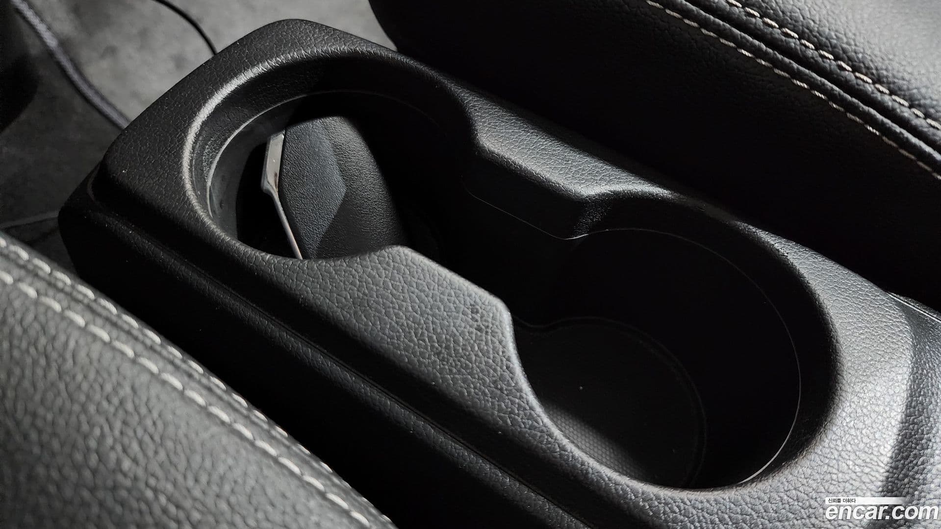 Main__Slider__Photo:RAY Kia 2023.9-15