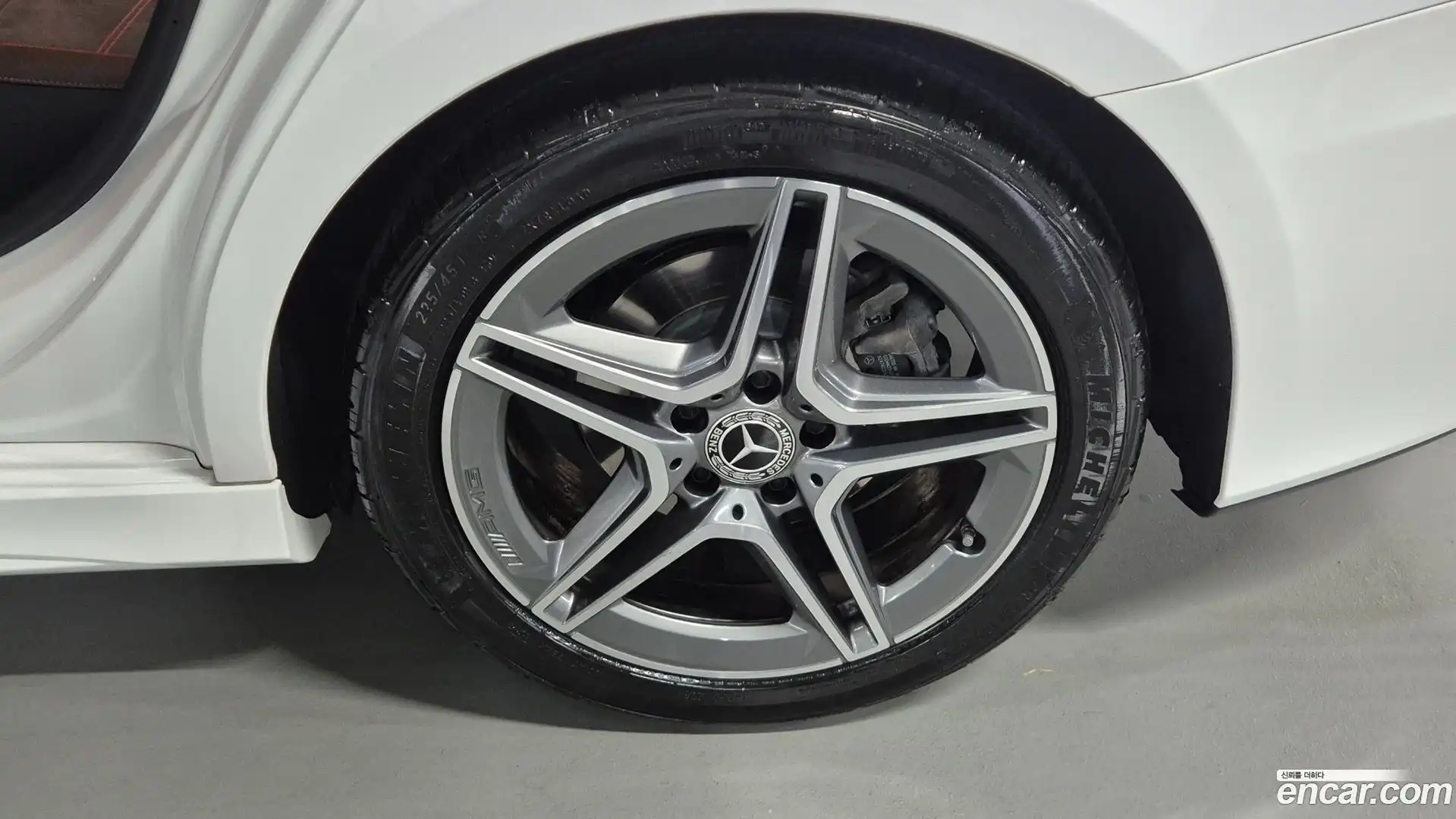 A-Class Mercedes-Benz 2023.4-OUTER-005