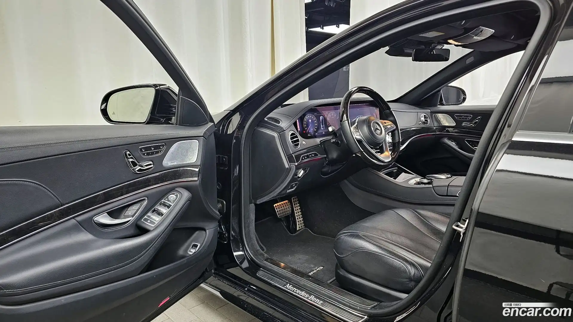 S-Class Mercedes-Benz 2018.6-INNER-010
