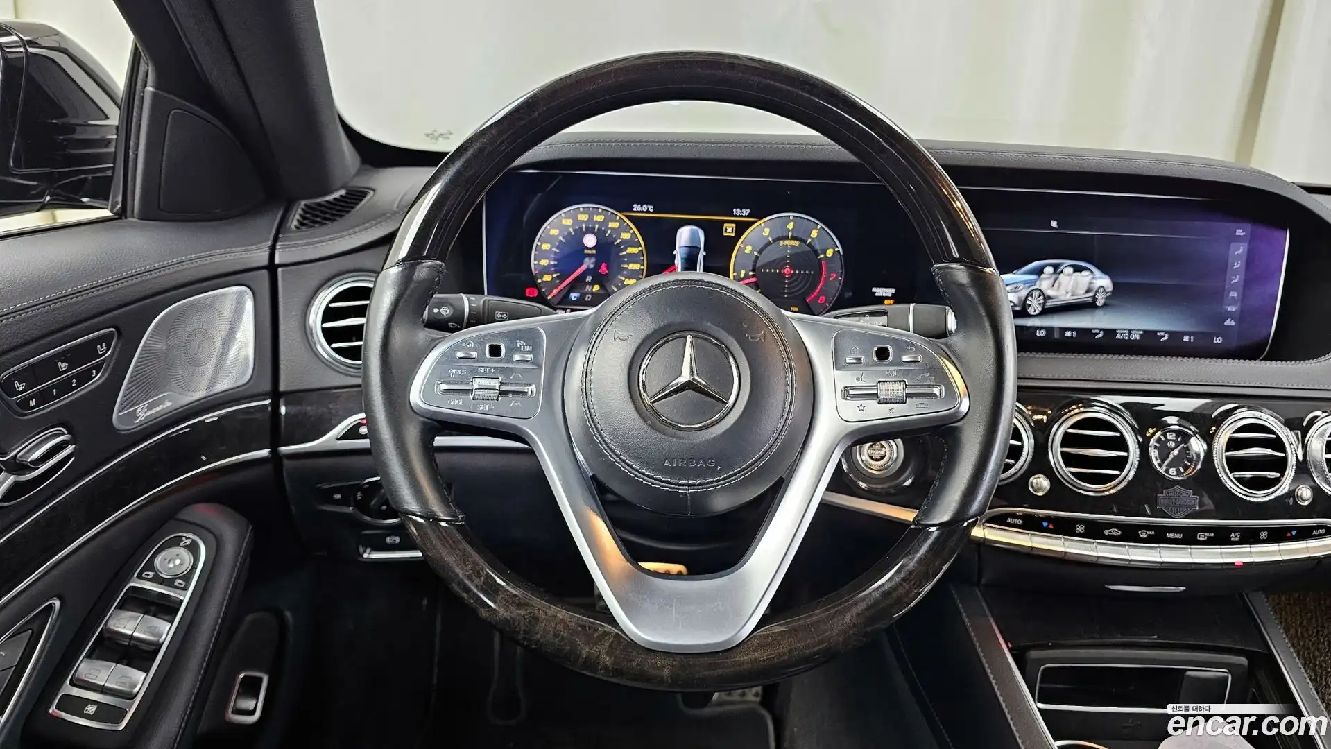 S-Class Mercedes-Benz 2018.6-OPTION-017