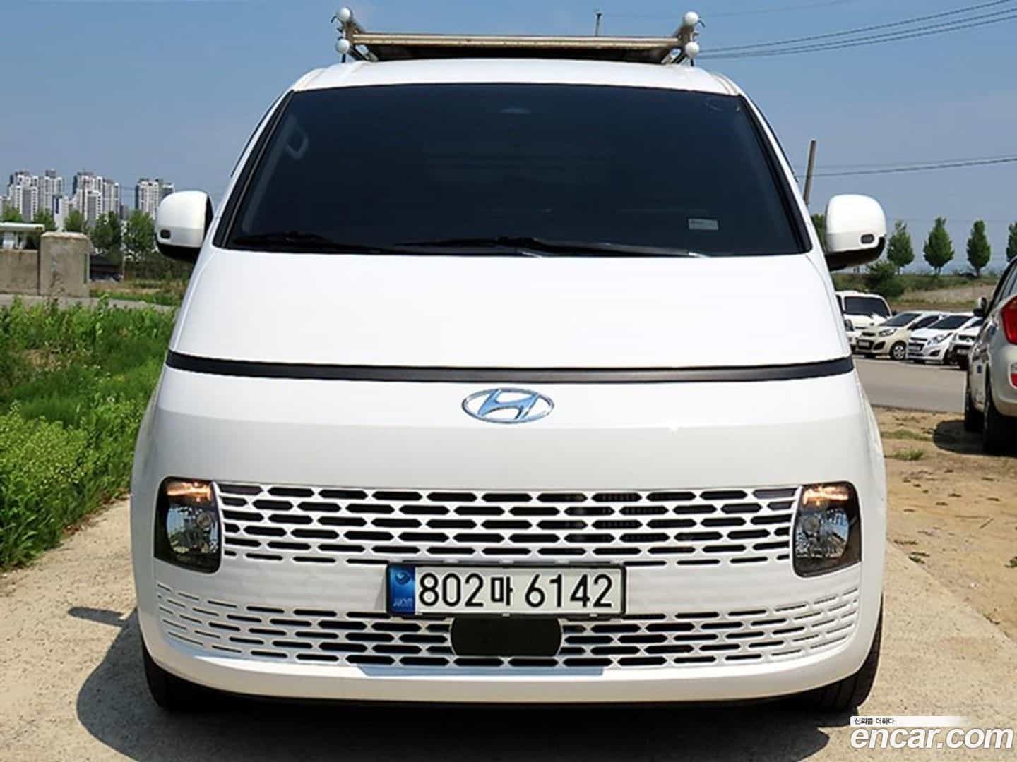 Staria Hyundai 2022.0-OUTER-001