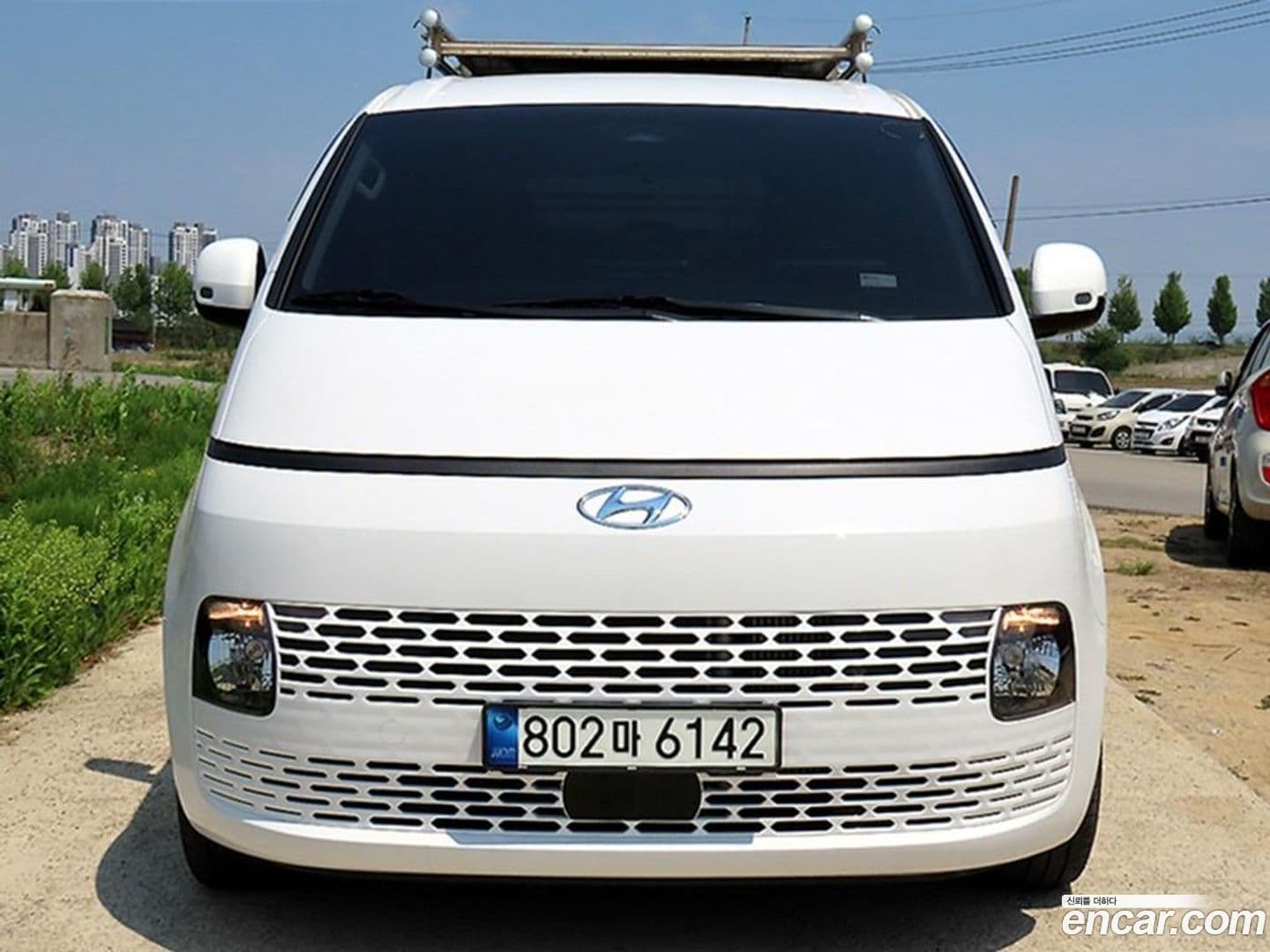 Main__Slider__Photo:Staria Hyundai 2022.0-0