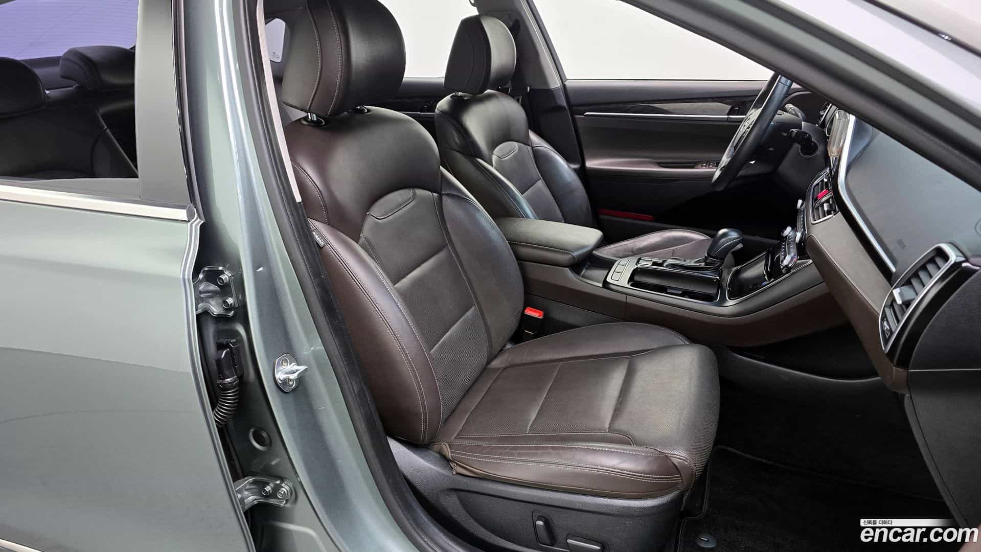 Grandeur Hyundai 2017.2-OPTION-016