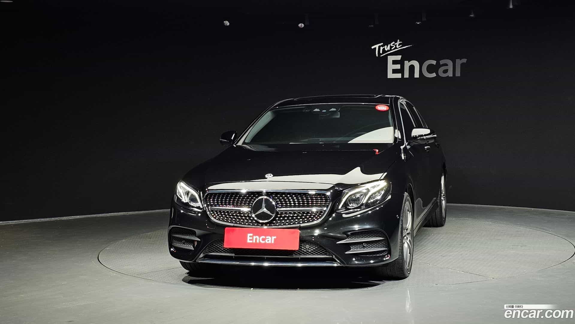 E-Class Mercedes-Benz 2020.4-OUTER-003