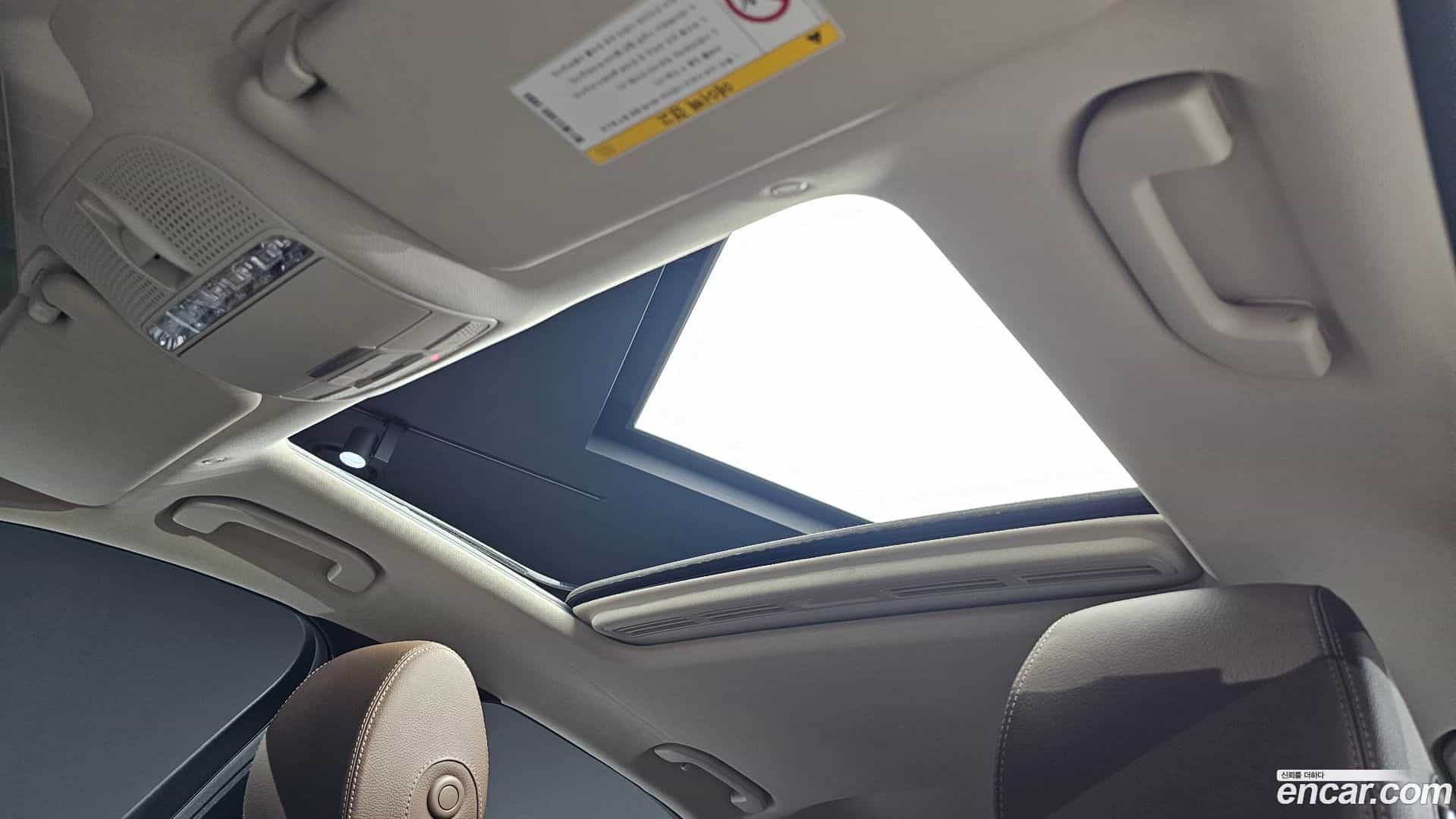 E-Class Mercedes-Benz 2020.4-OPTION-019