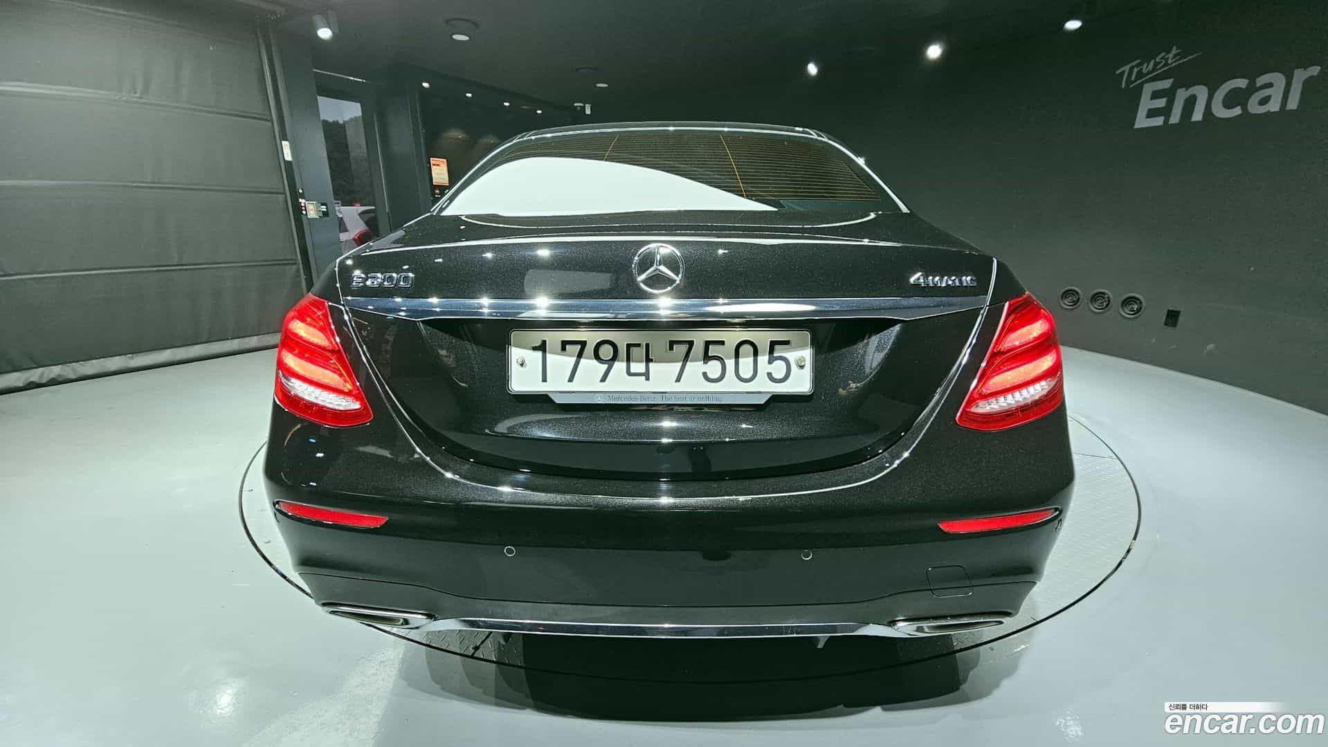 E-Class Mercedes-Benz 2020.4-OPTION-022