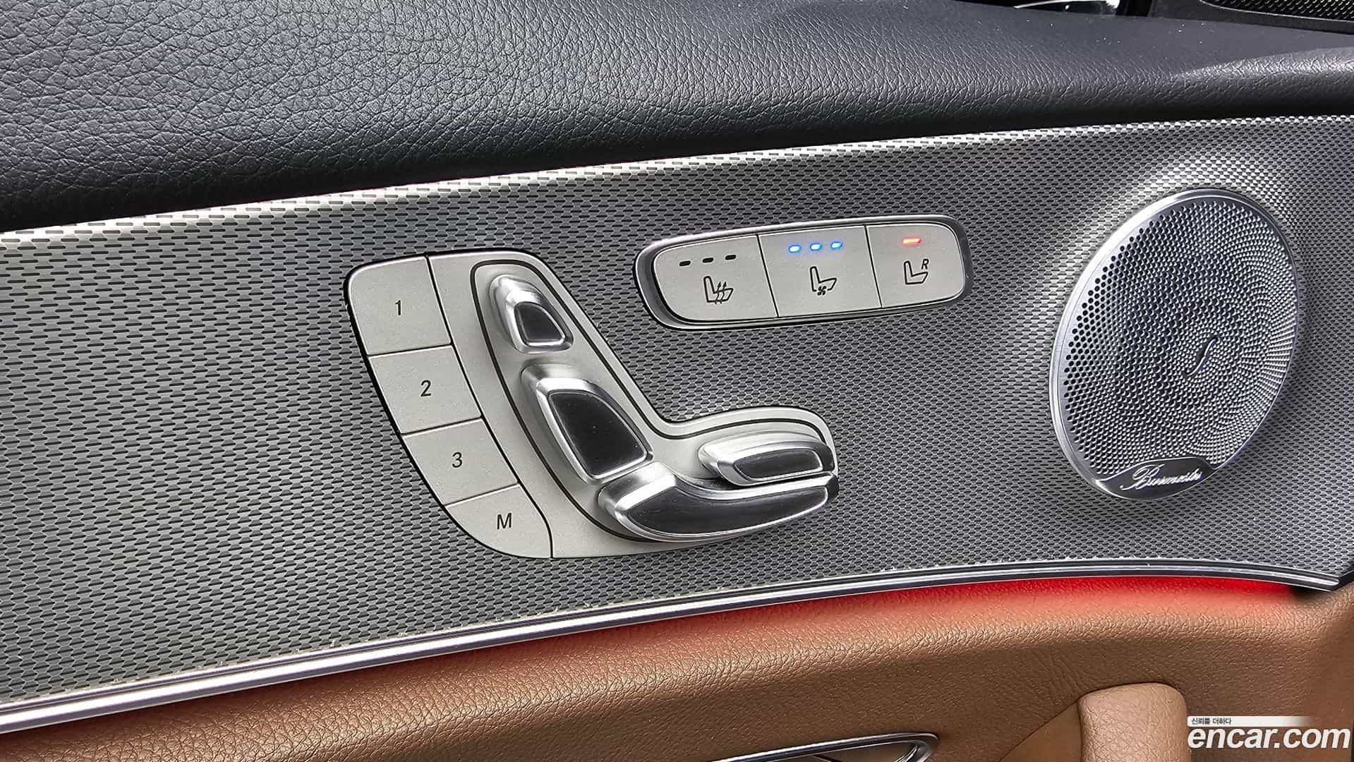 E-Class Mercedes-Benz 2020.4-OPTION-048
