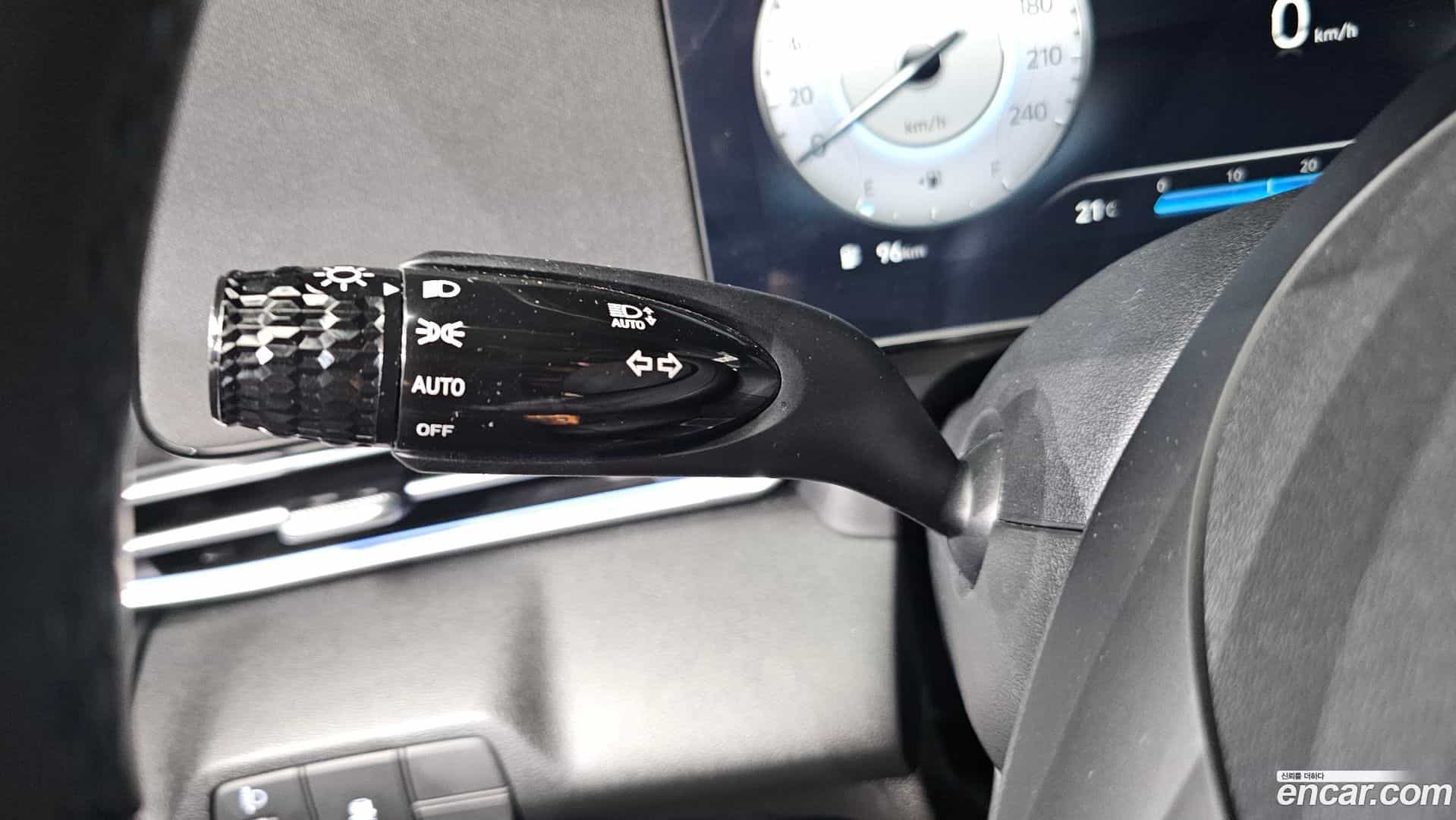 AVANTE Hyundai 2024.8-OPTION-040