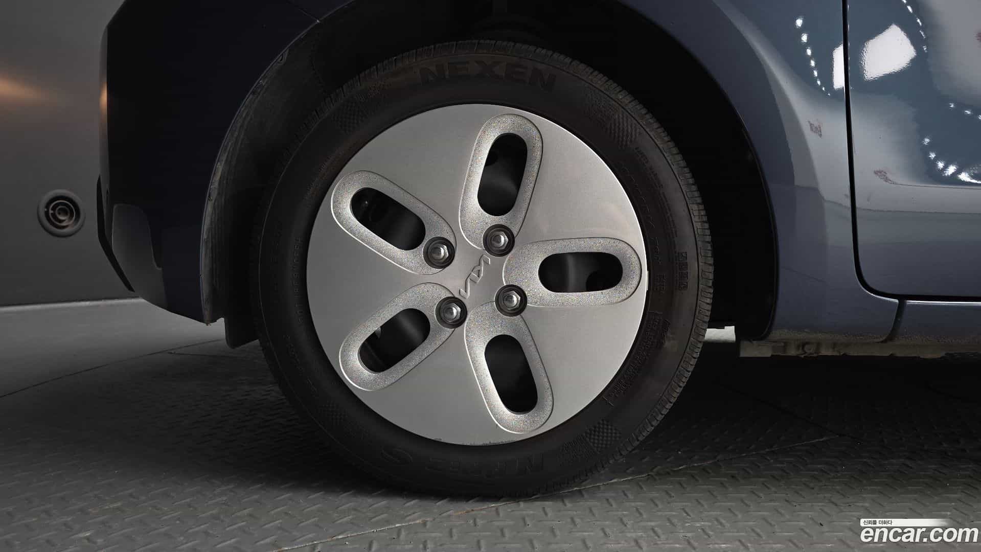 RAY Kia 2025.4-OUTER-005