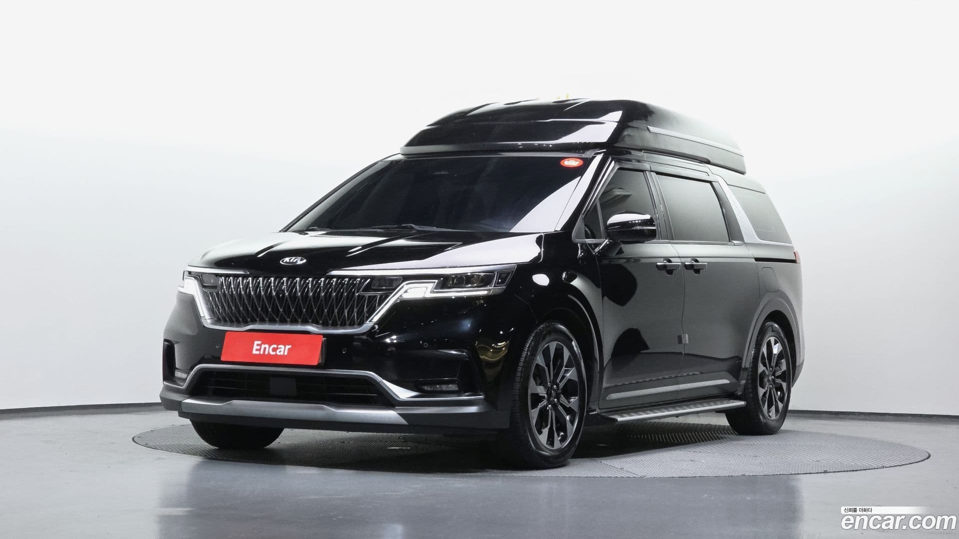 Main__Slider__Photo:Canival Kia 2020.10-0
