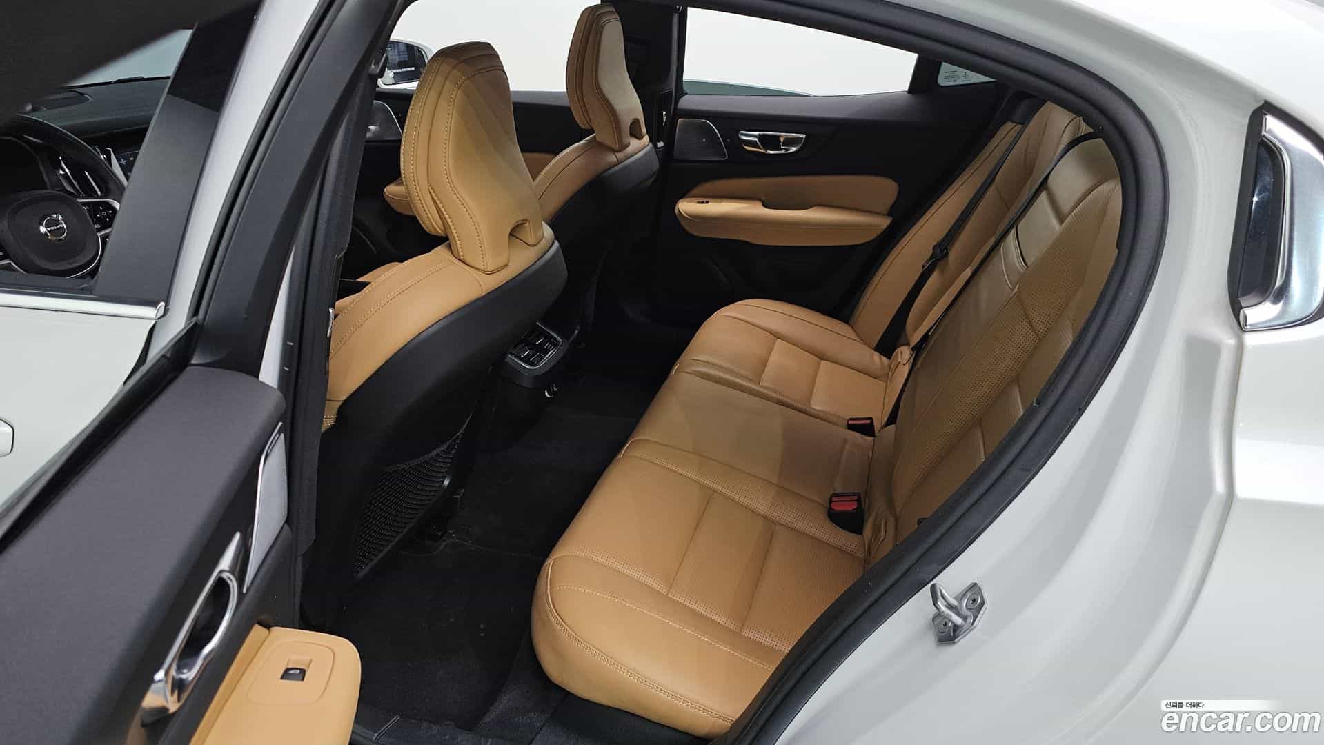 S60 Volvo 2020.0-OPTION-016