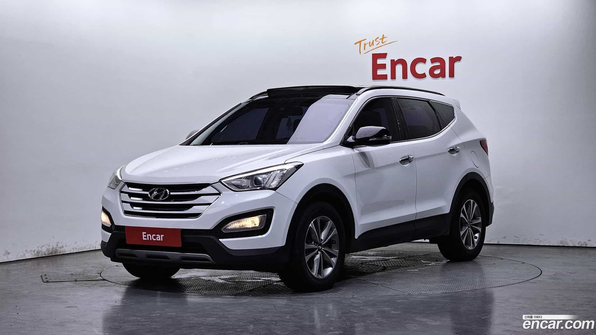 Santafe Hyundai 2015.5-OUTER-001
