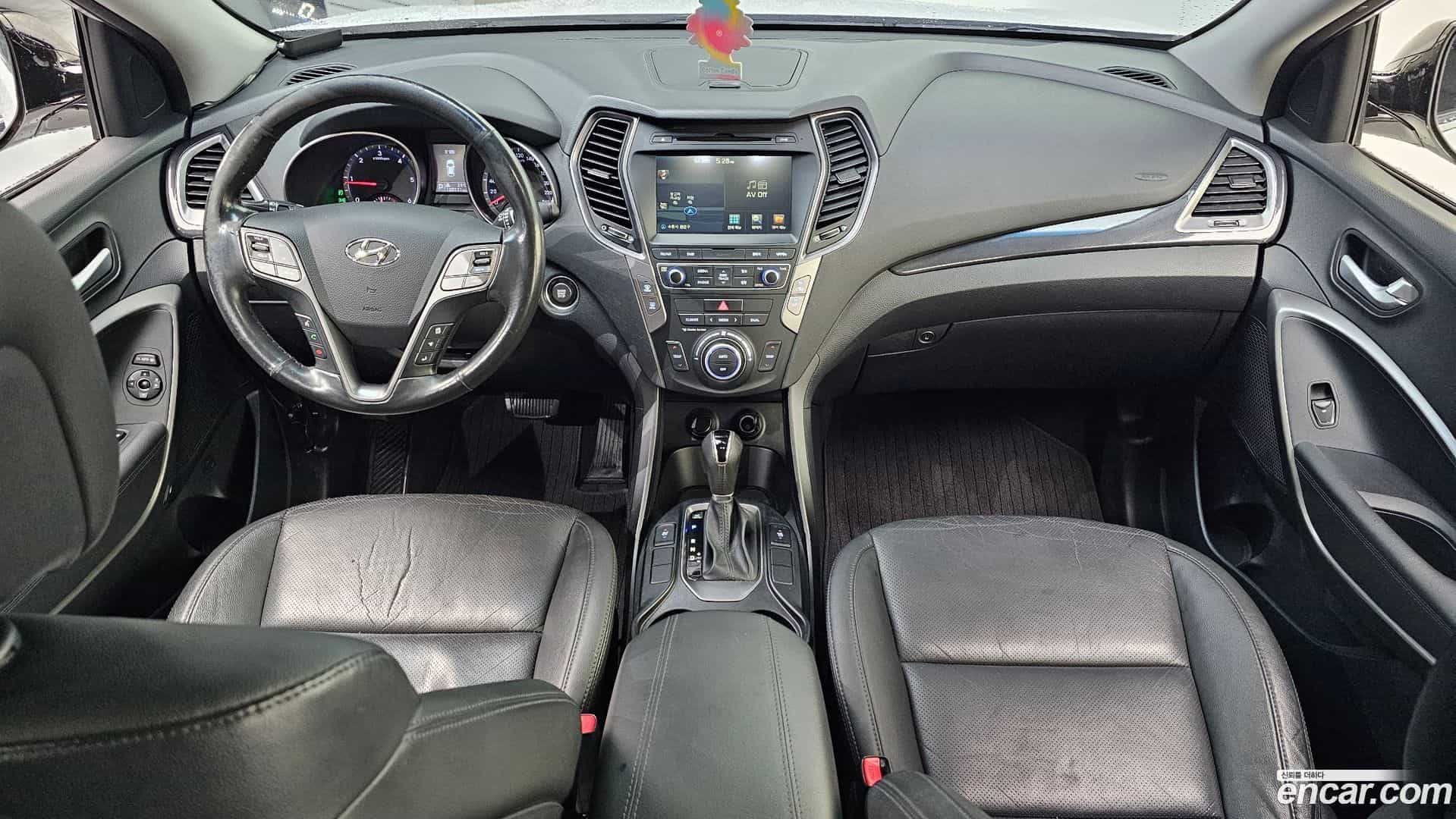 Santafe Hyundai 2015.5-INNER-007