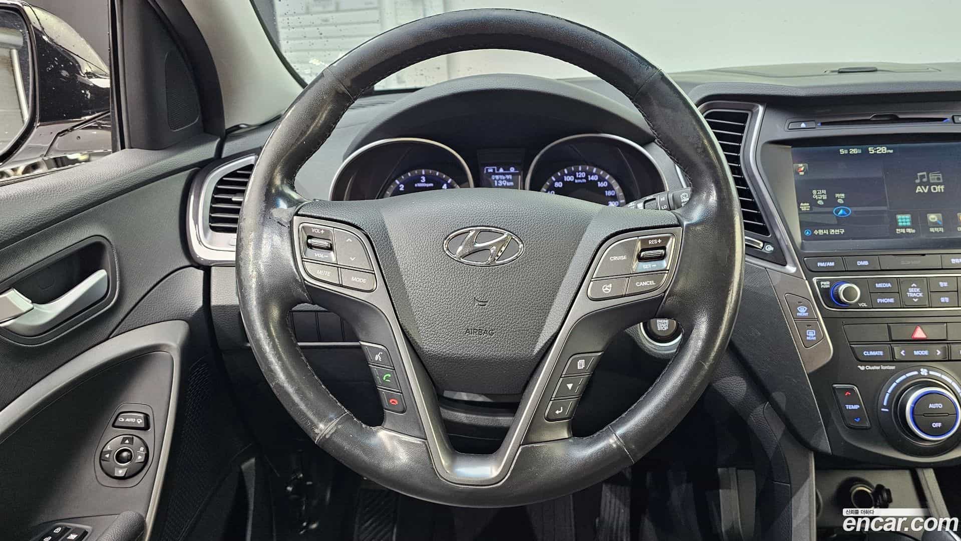 Santafe Hyundai 2015.5-OPTION-017
