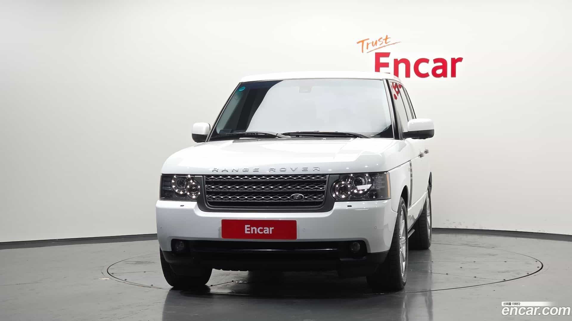 Range Rover Land Rover 2011.0-OUTER-003