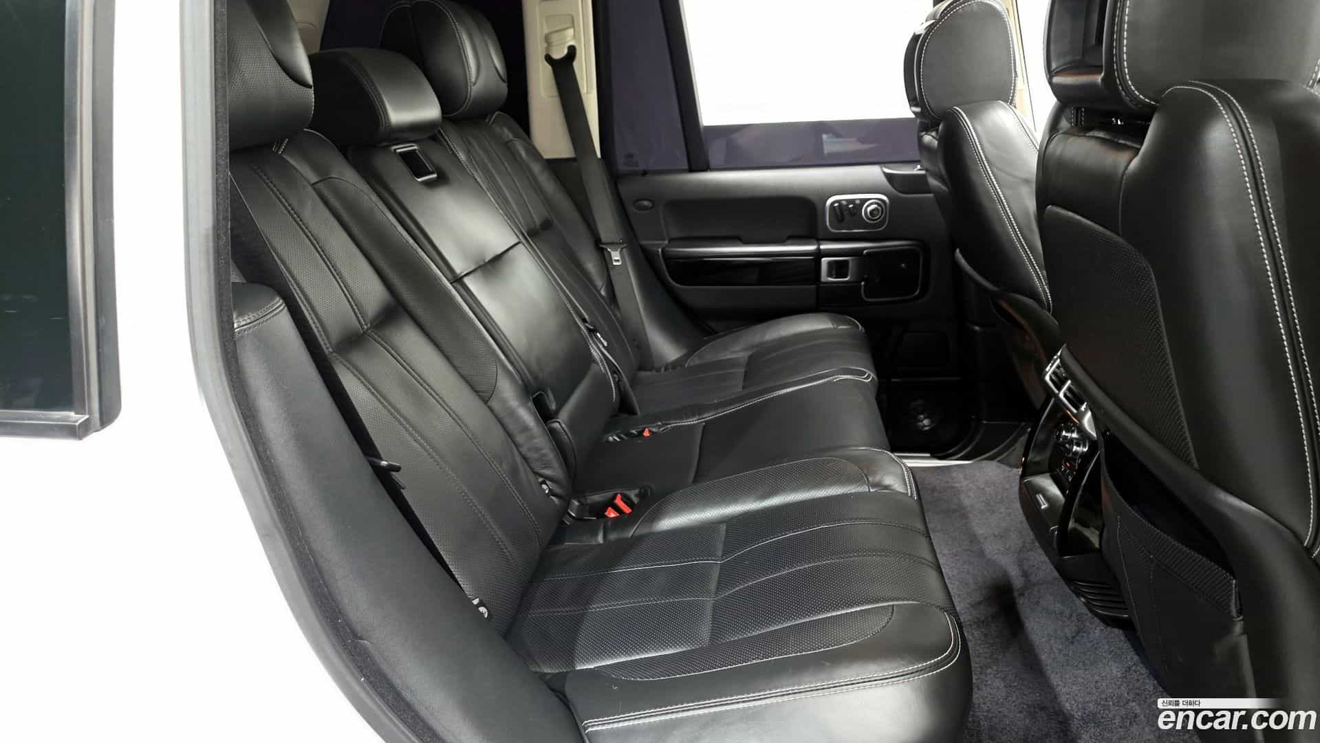Range Rover Land Rover 2011.0-OPTION-016