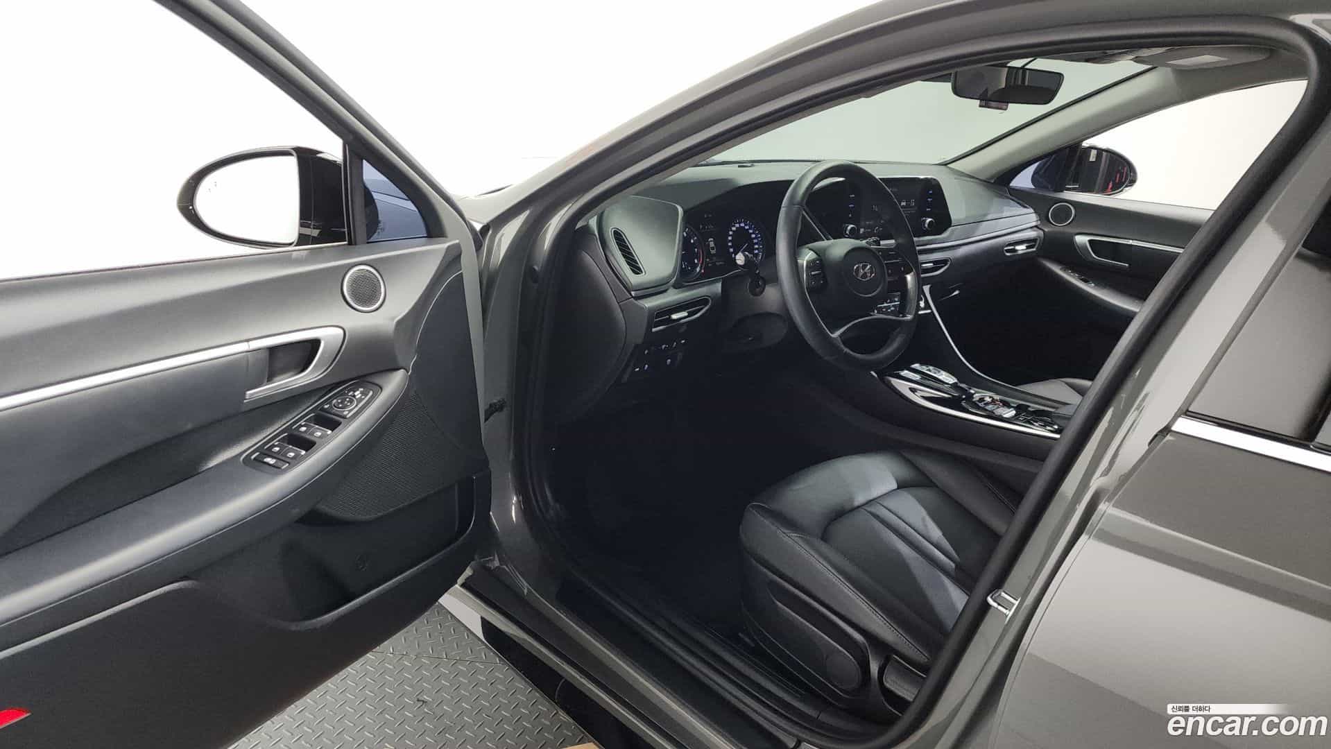 Sonata Hyundai 2021.4-INNER-010