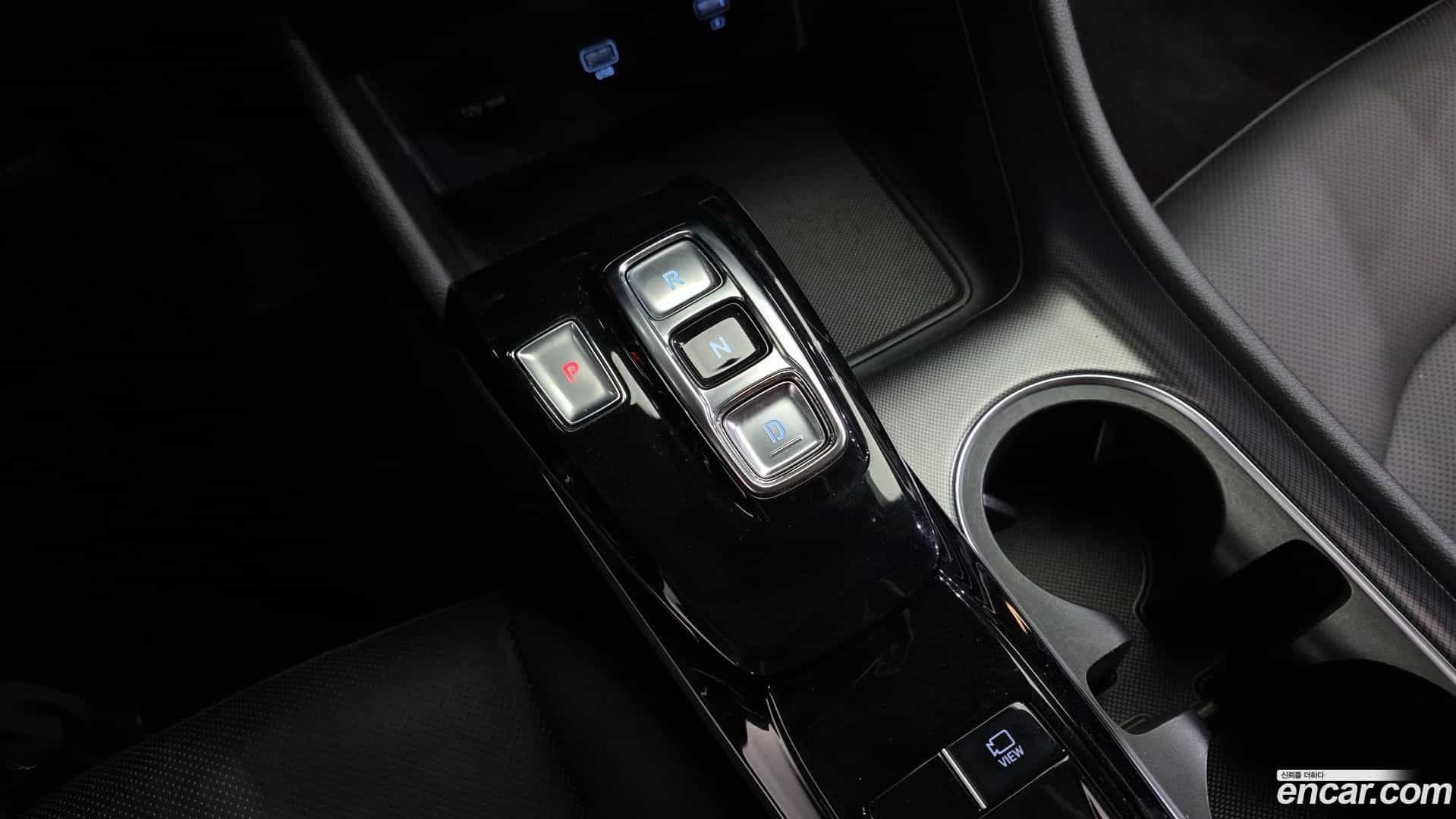 Sonata Hyundai 2019.5-INNER-009