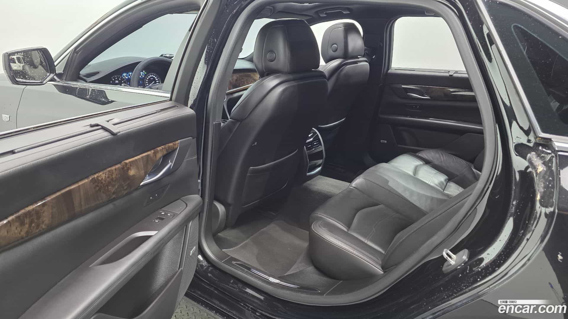 CT6 Cadillac 2016.11-OPTION-016