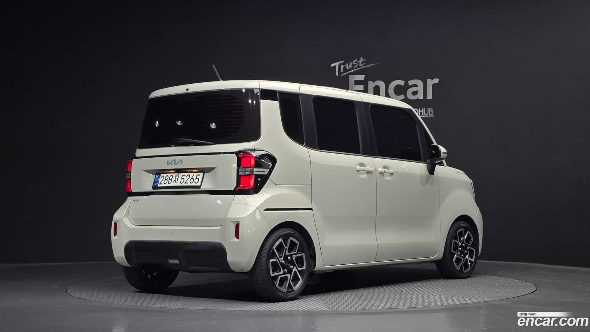 RAY Kia 2023.3-OUTER-002