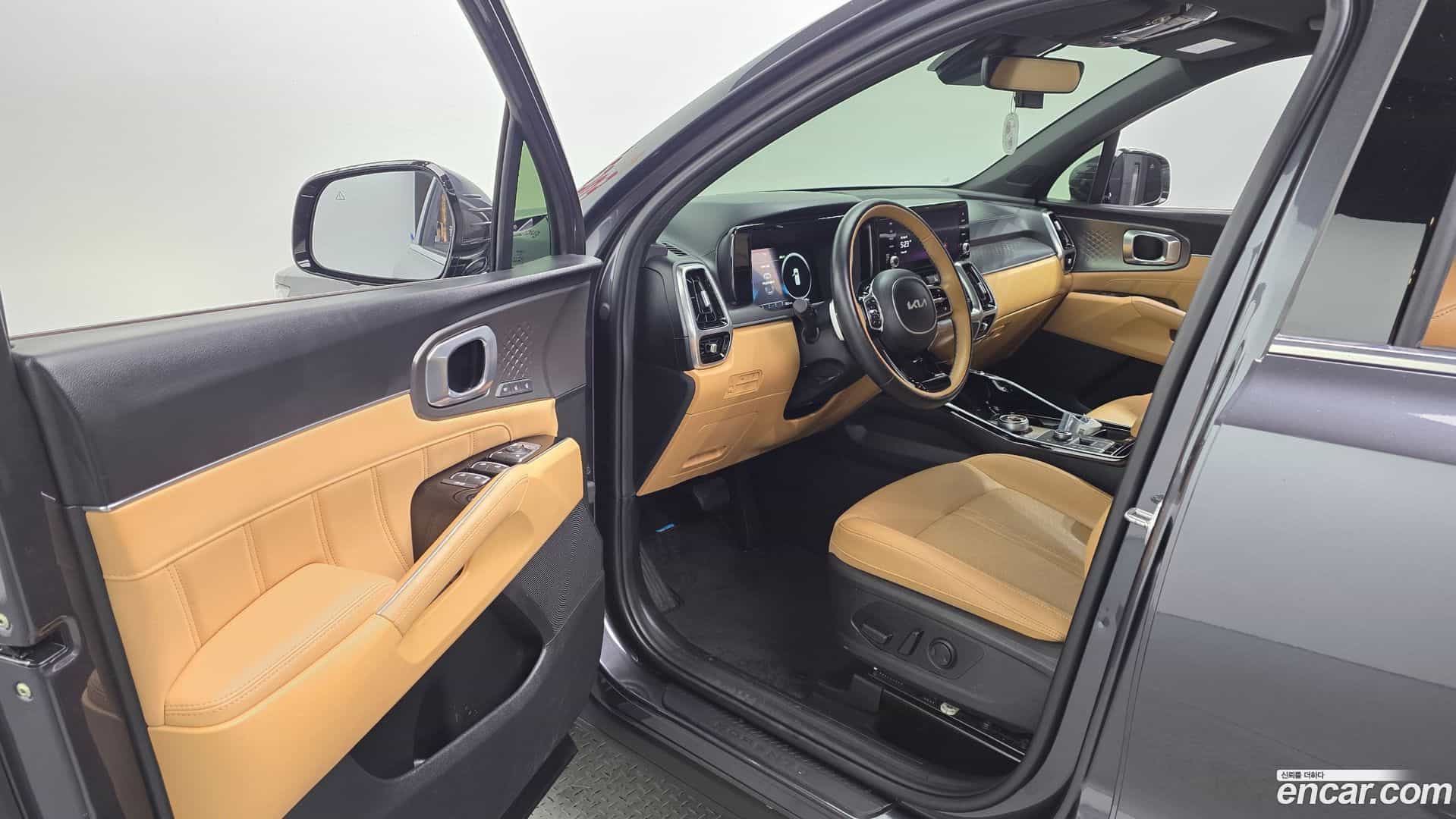 Sorento Kia 2022.5-INNER-010