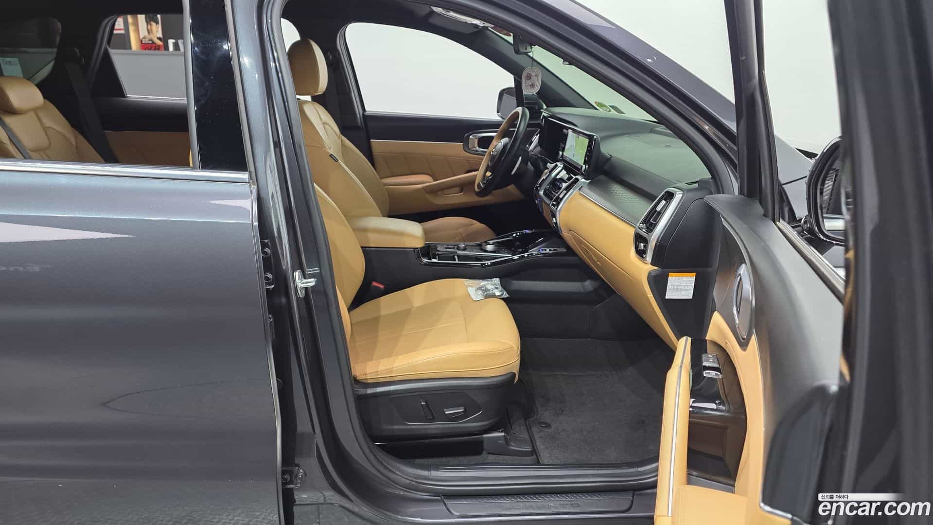 Sorento Kia 2022.5-INNER-036