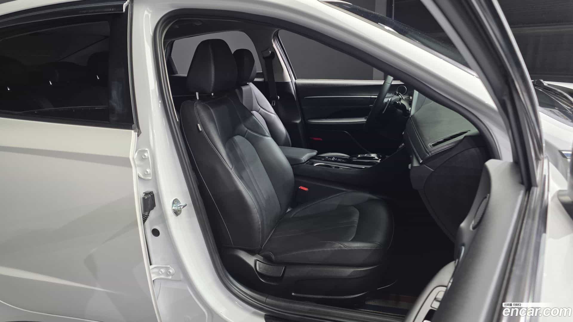 Sonata Hyundai 2022.3-INNER-036