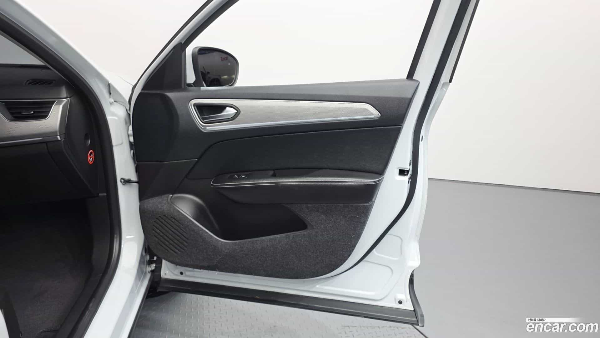 XM3 Renault Korea 2023.2-INNER-035