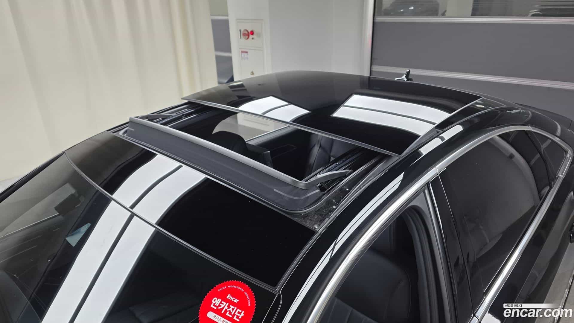 A8 Audi 2021.11-OPTION-021