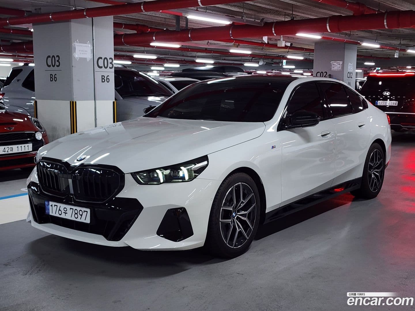 Main__Slider__Photo:5-Series BMW 2024.1-0
