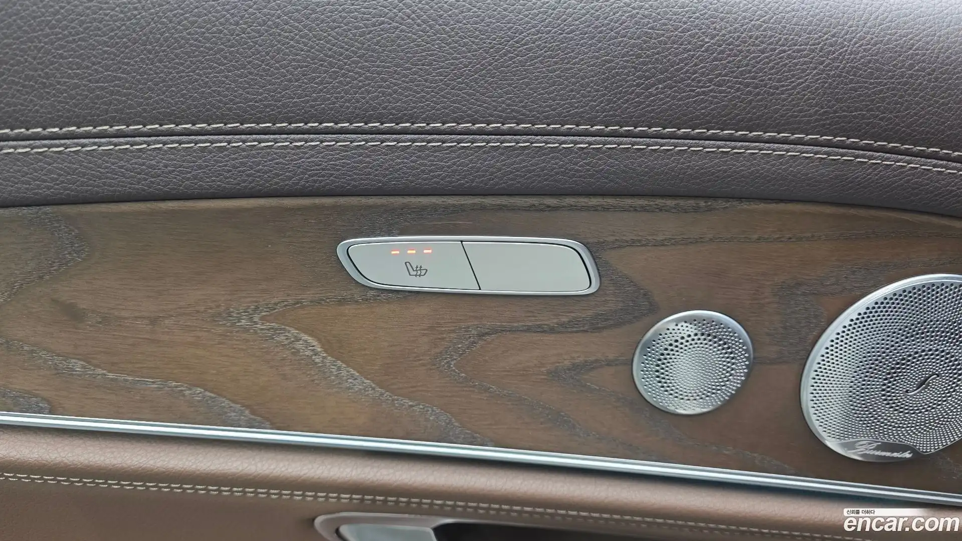 E-Class Mercedes-Benz 2018.7-OPTION-043