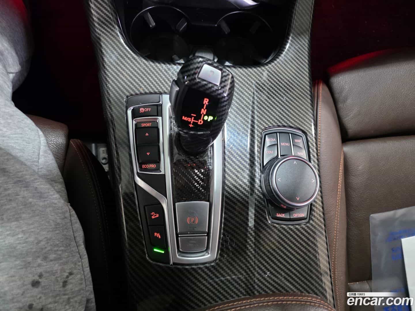 X4 BMW 2018.2-OPTION-017