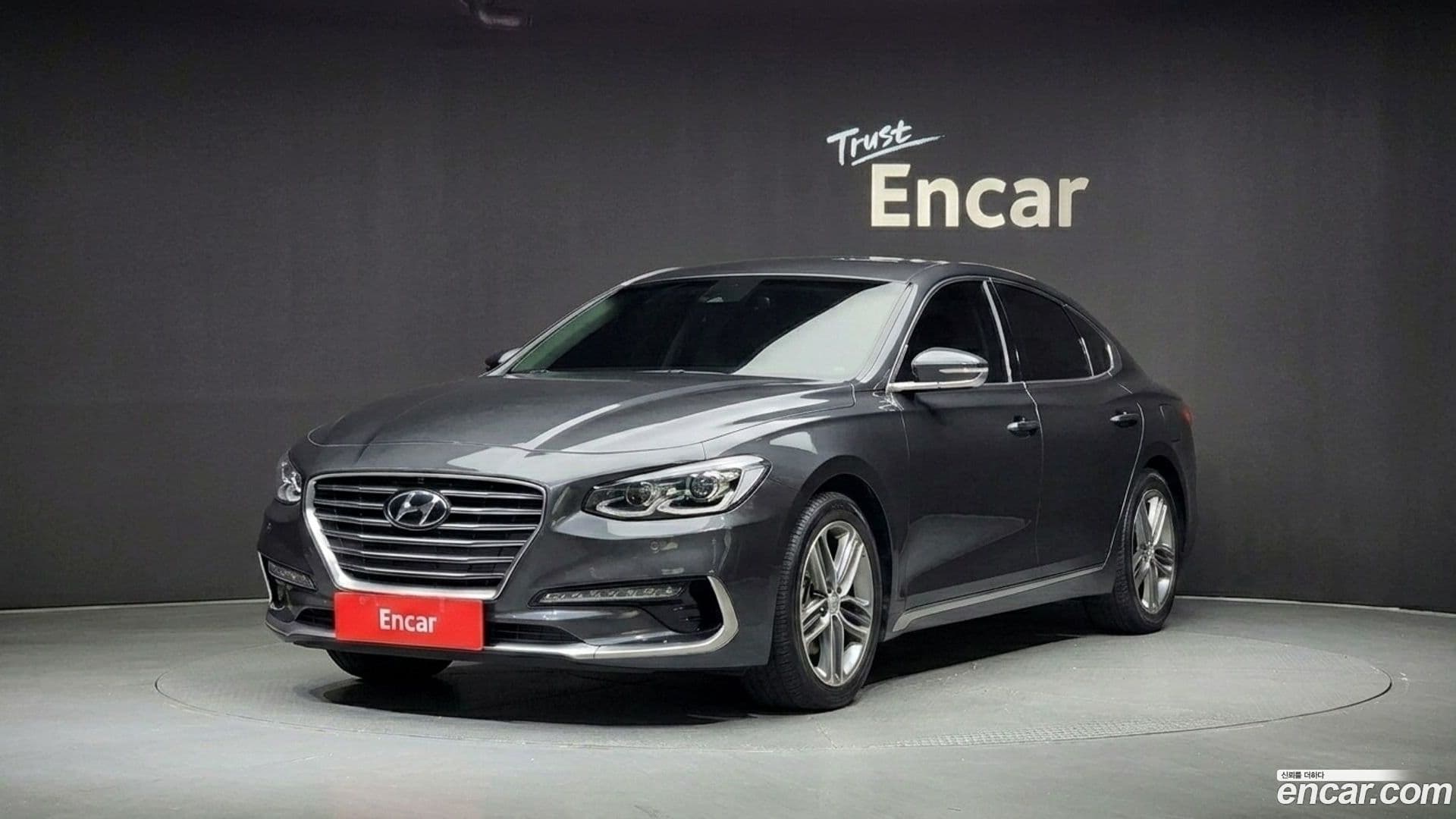 Main__Slider__Photo:Grandeur Hyundai 2018.9-0