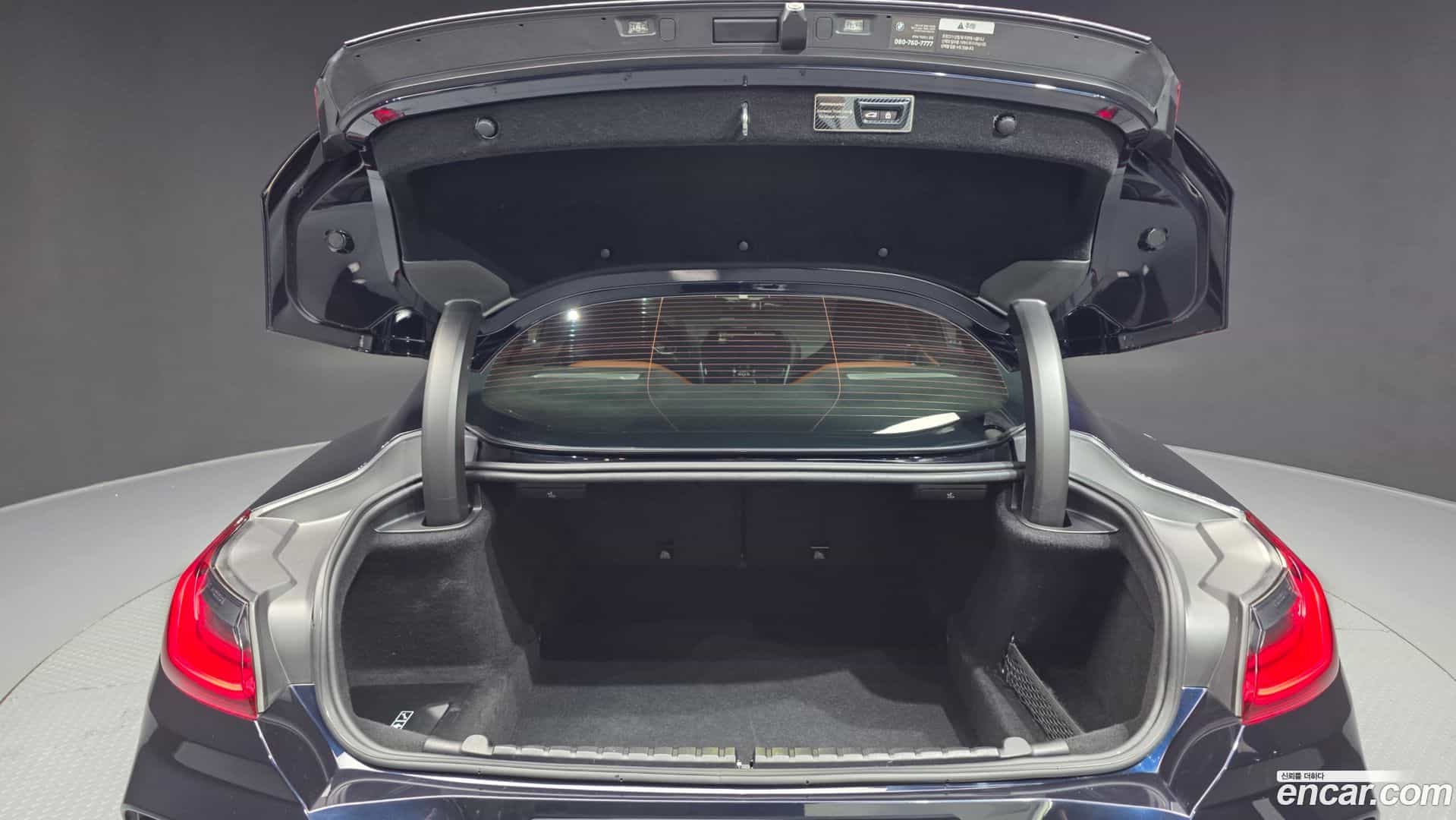 8-Series BMW 2022.4-OPTION-024