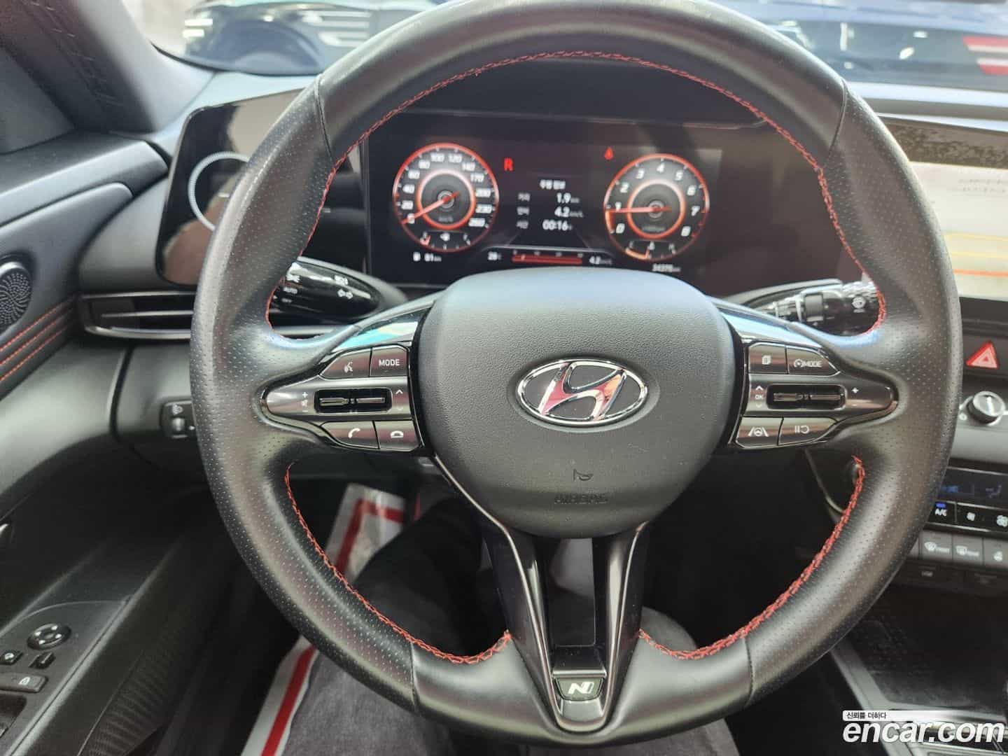 AVANTE Hyundai 2020.10-OPTION-017