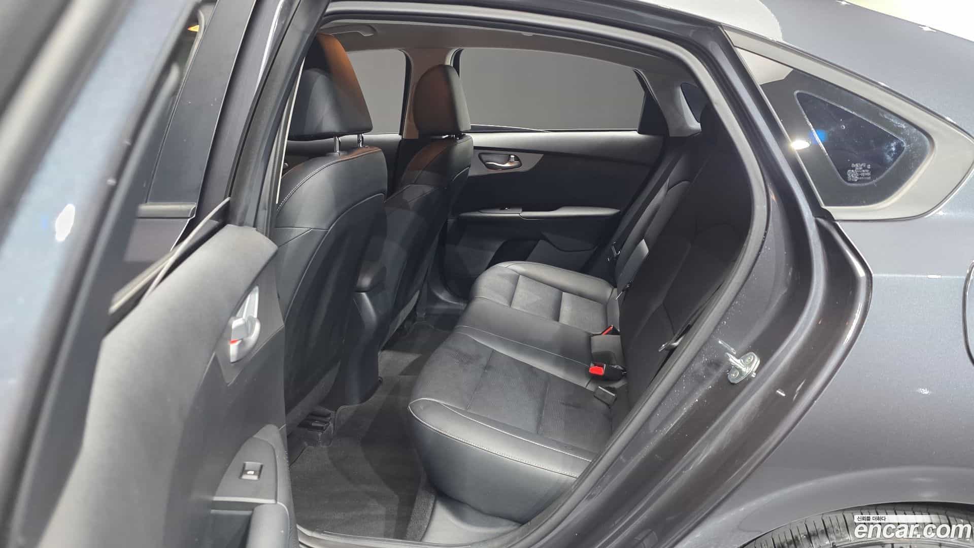 K3 Kia 2022.2-OPTION-016