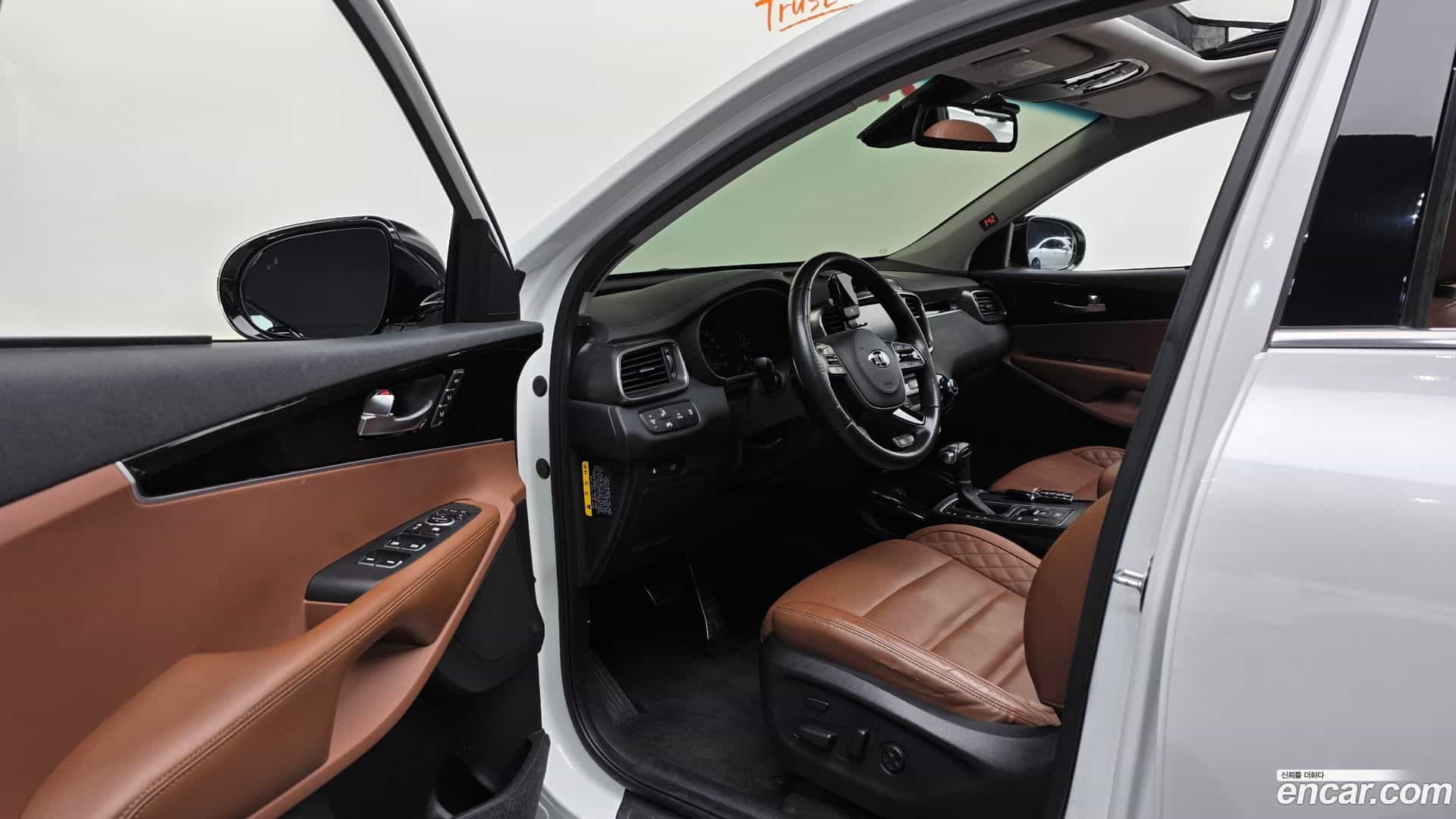 Sorento Kia 2017.8-INNER-010
