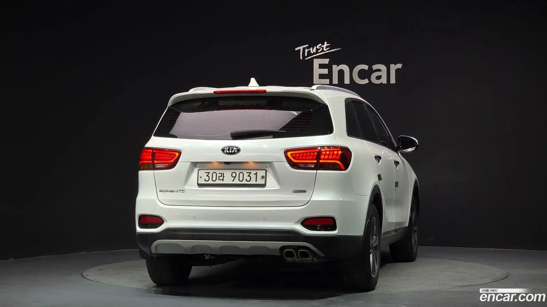 Sorento Kia 2018.0-OUTER-004