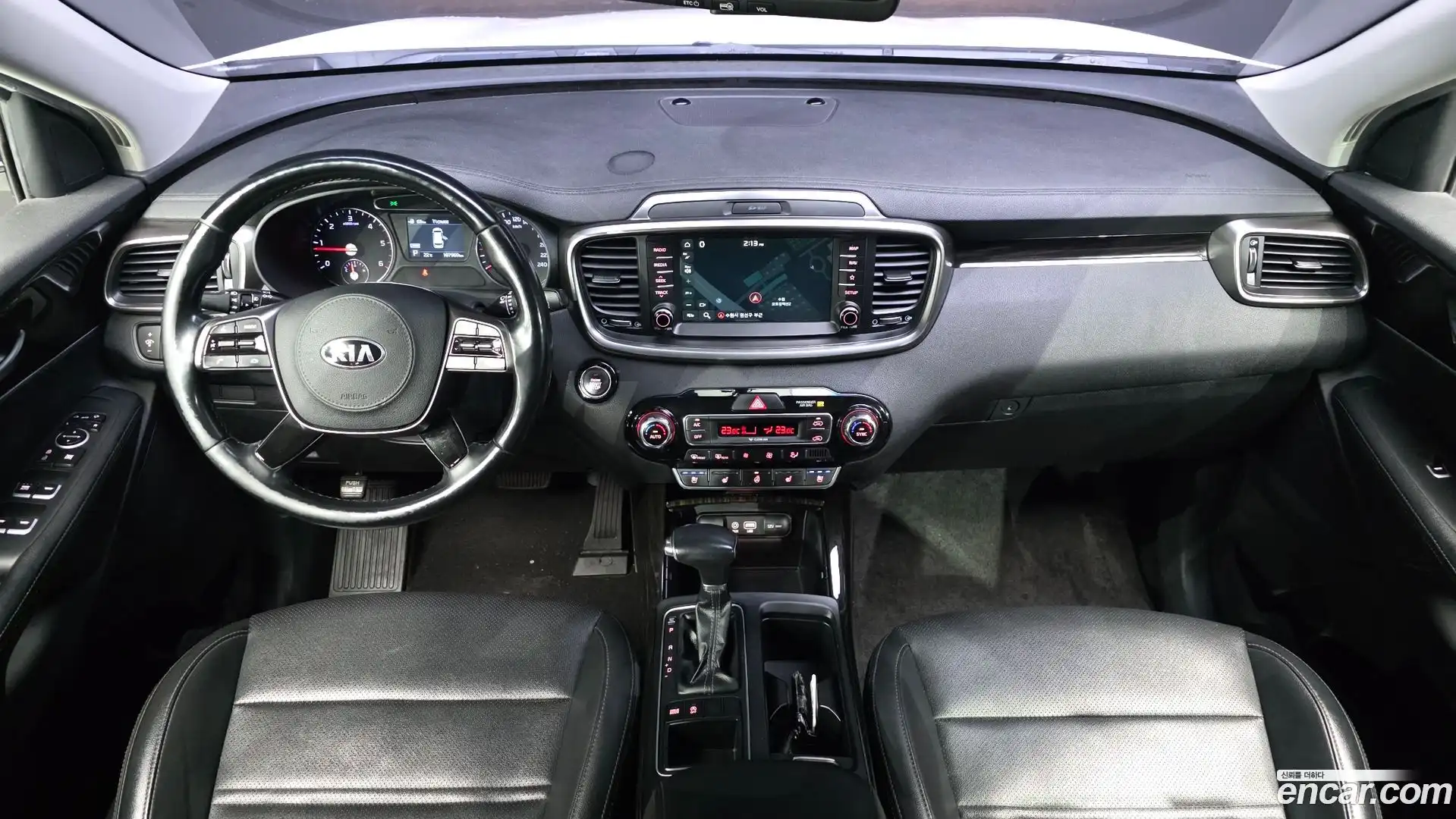 Sorento Kia 2018.0-INNER-007