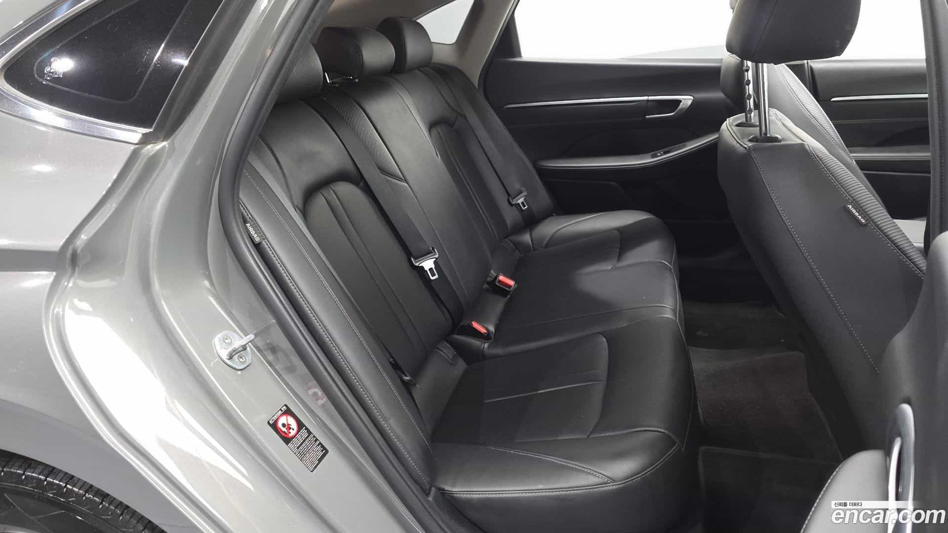 Sonata Hyundai 2021.8-OPTION-015