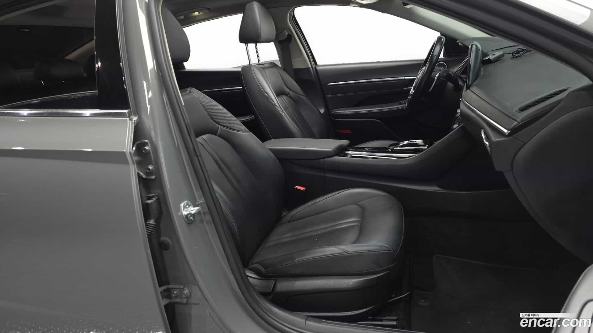 Sonata Hyundai 2021.8-OPTION-016