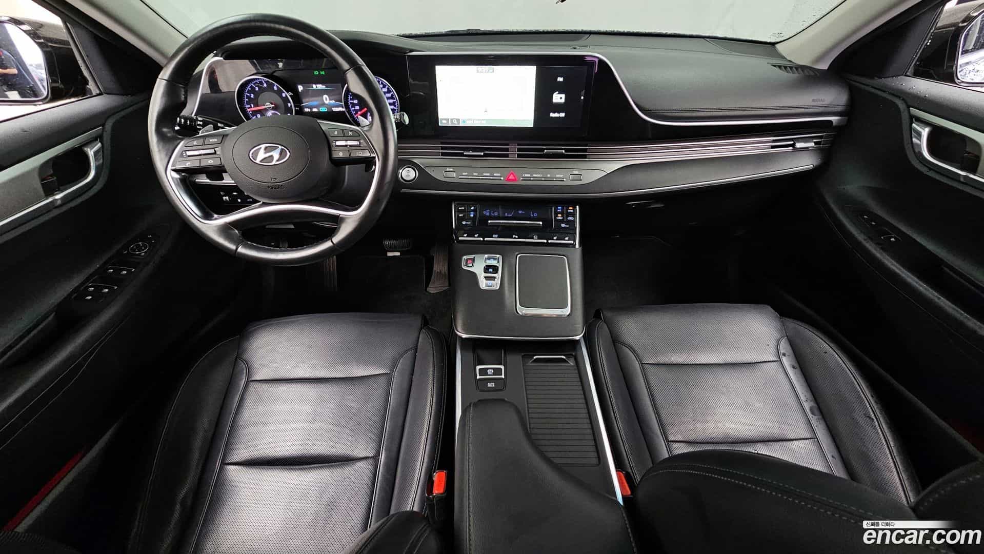 Grandeur Hyundai 2020.1-INNER-007
