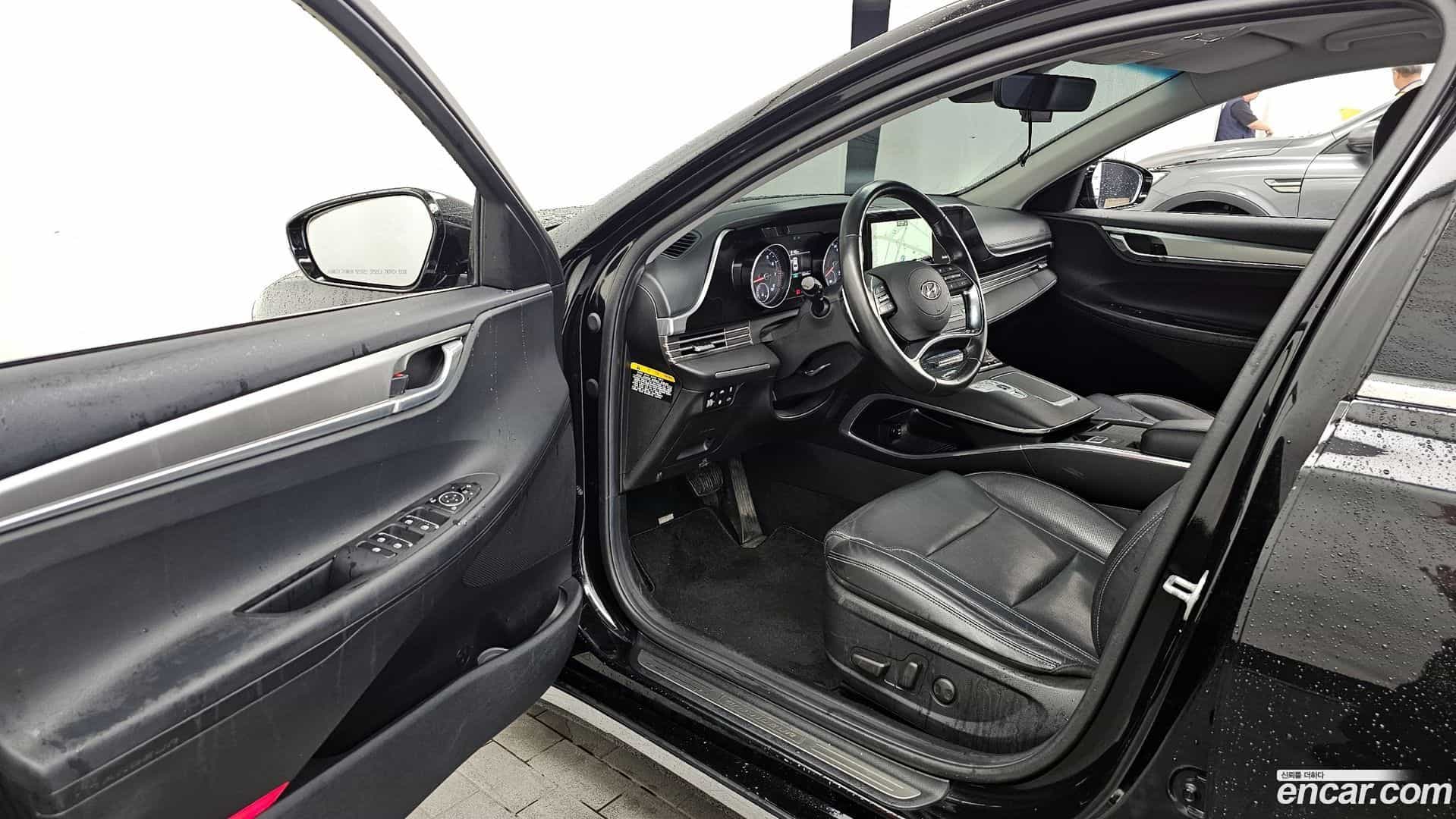 Grandeur Hyundai 2020.1-INNER-010