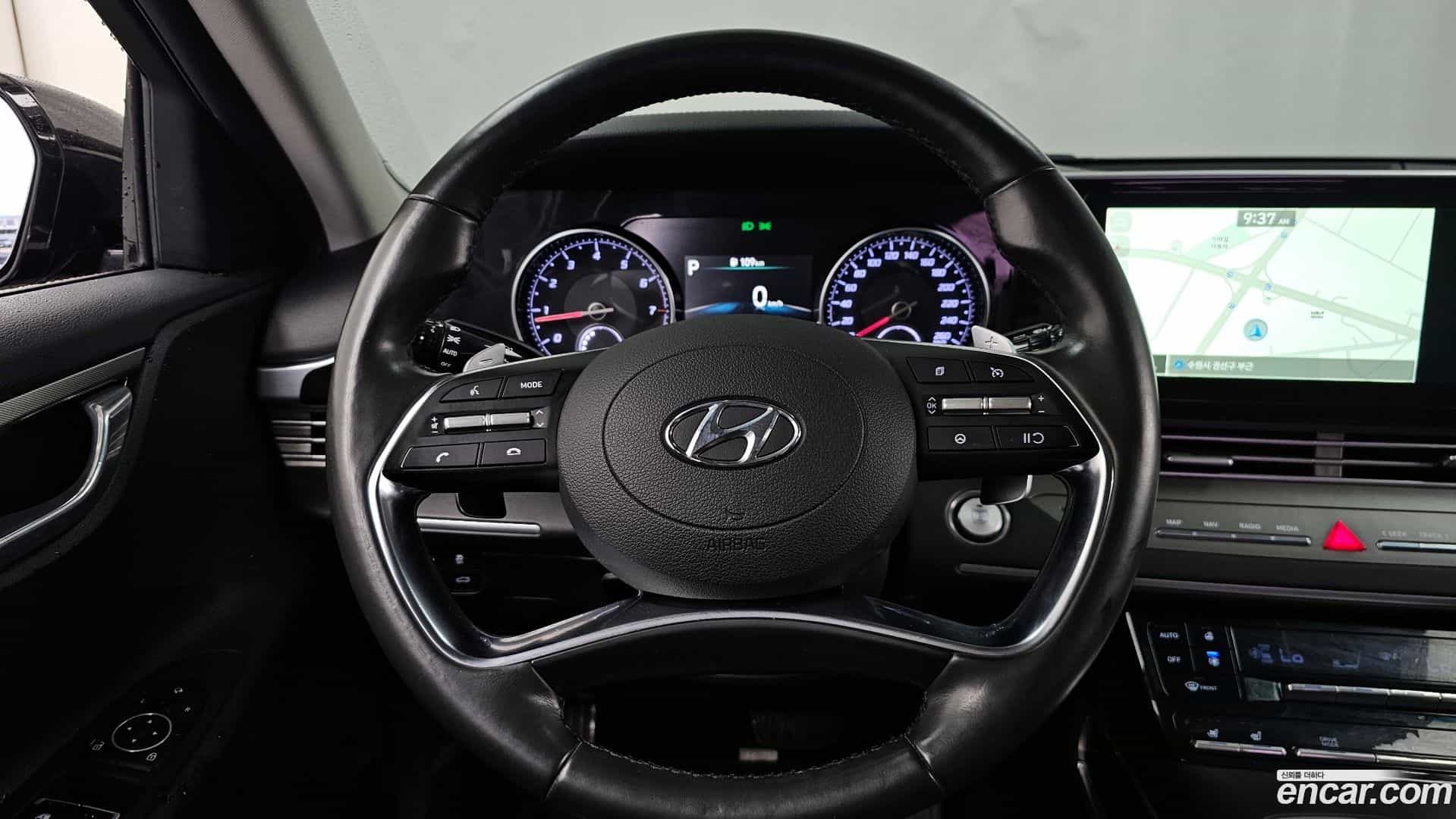 Grandeur Hyundai 2020.1-OPTION-017