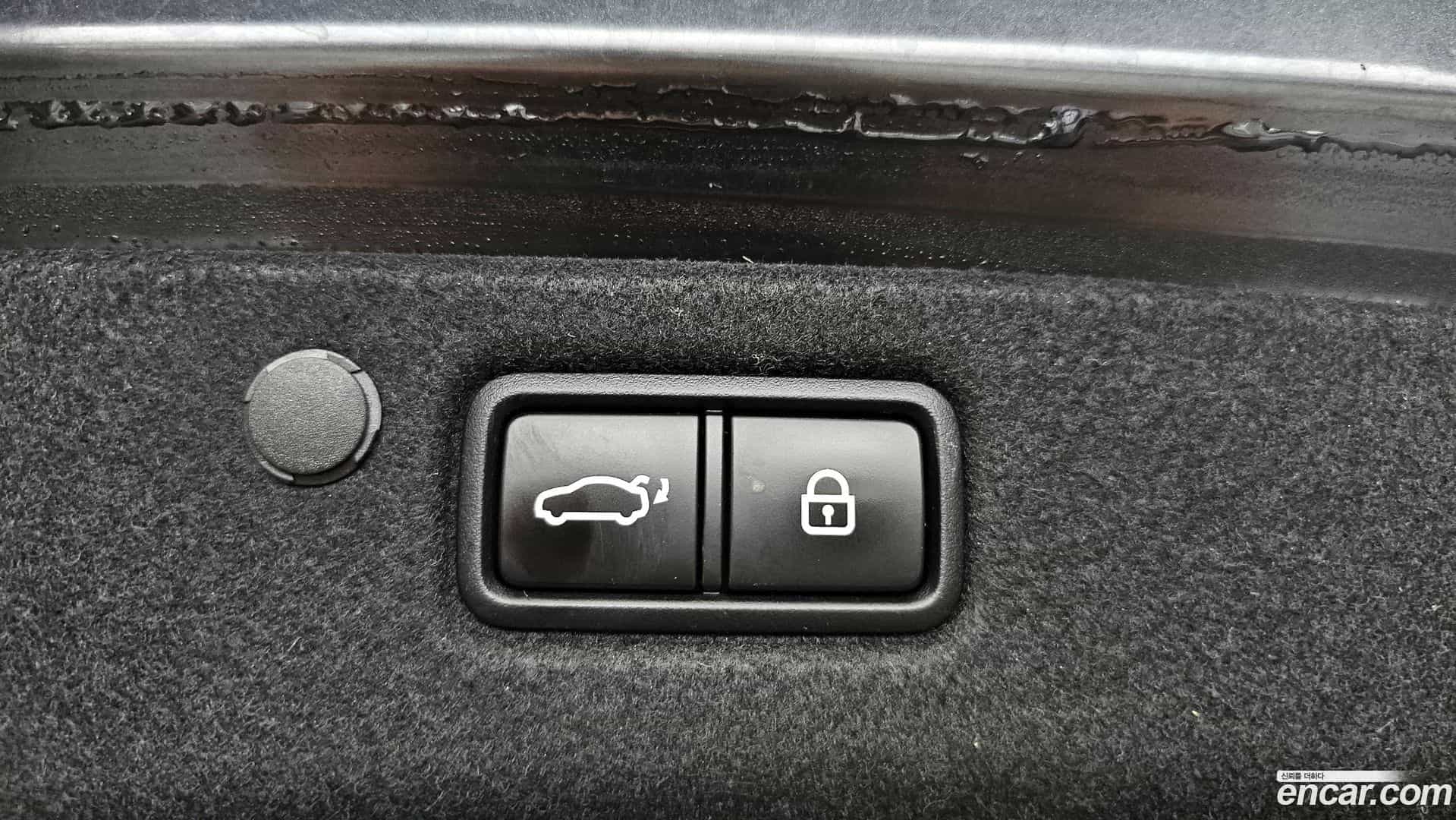 Grandeur Hyundai 2020.1-OPTION-040
