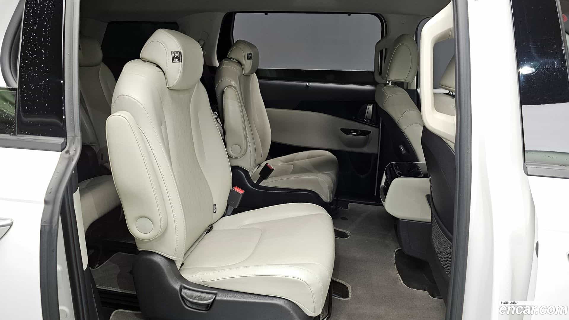 Canival Kia 2020.8-OPTION-015